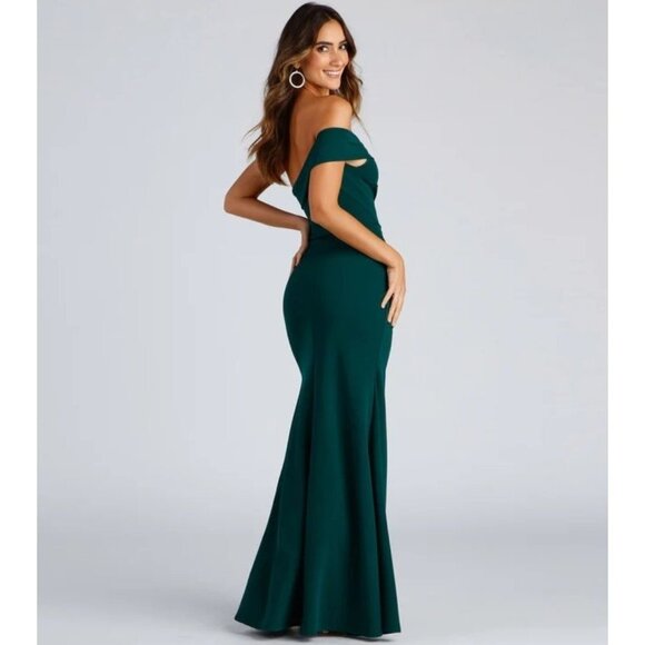 Windsor Susana Asymmetric‎ Off-Shoulder Mermaid Dress in Hunter - Size XL - Picture 2 of 11